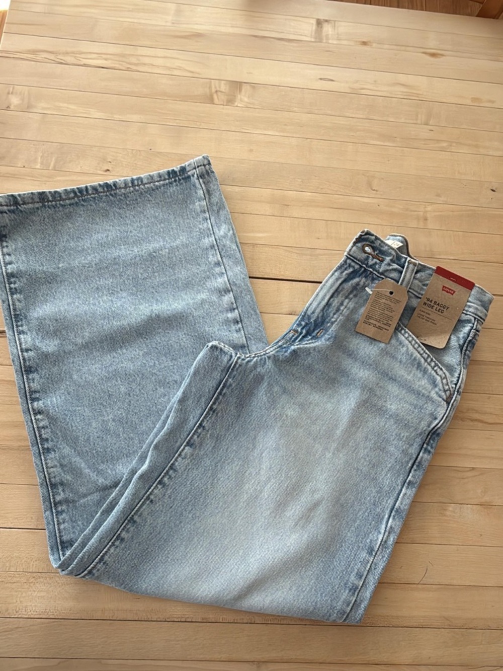 Levi's Light Blue Relaxed Fit Jeans